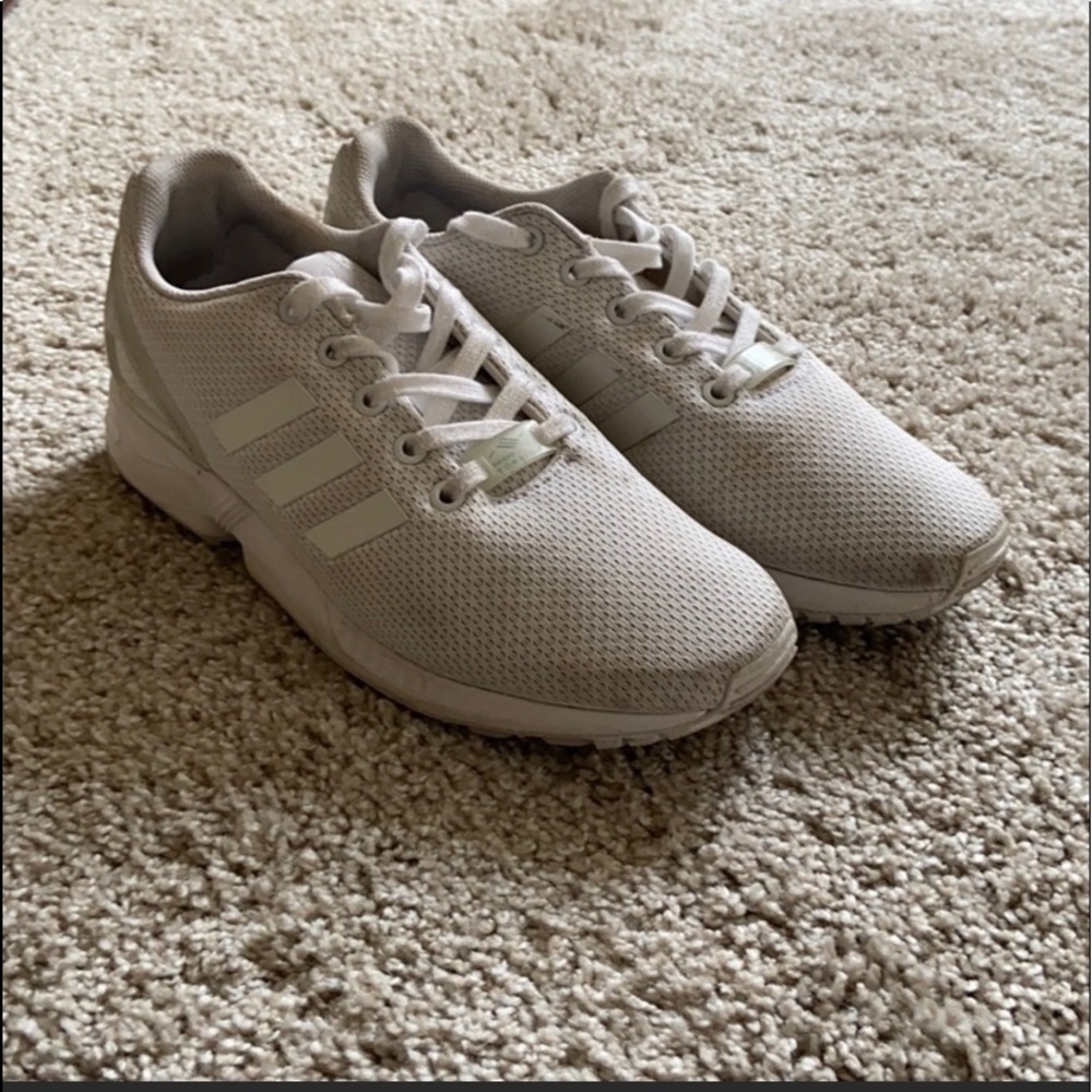 Adidas Torsion shoes/excellent condition